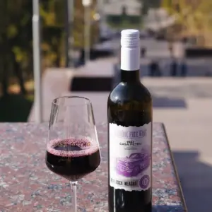 Casa Petru Cabernet Sauvignon вино безалкогольное, полусладкое, 750 мл