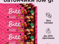 Bite Козинаки ореховые "Брусника-Миндаль" 30 гр.