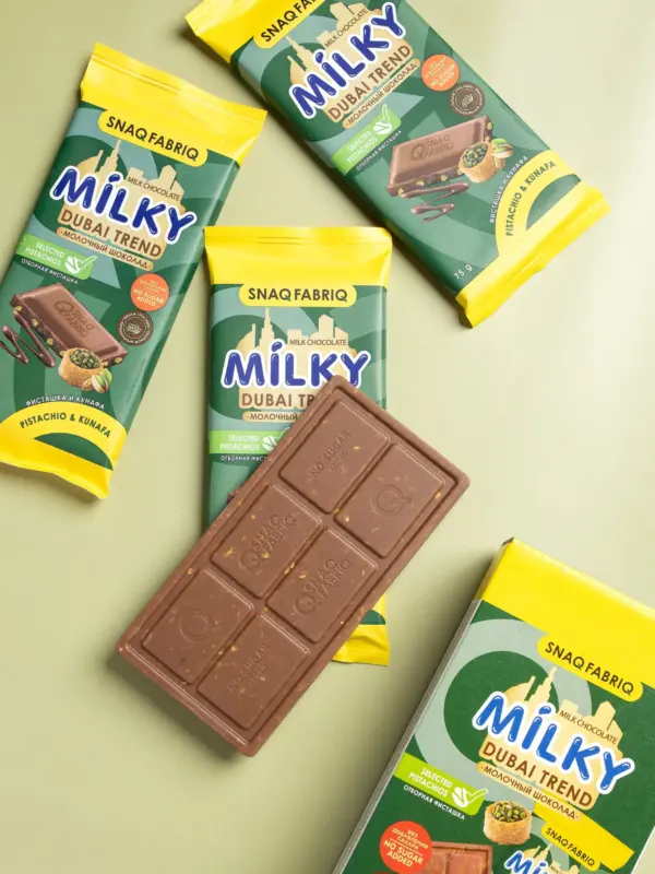 Snaq Fabriq Milky «Молочный шоколад с фисташкой и хрустящим тестом» 75гр